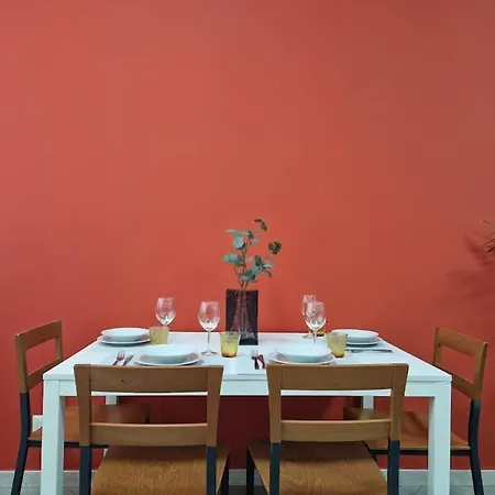 Con Parcheggio Gratuito Naples